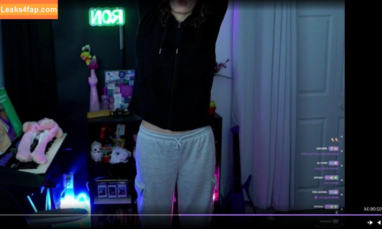 Rayactions / rayactions_ leaked photo photo #0105