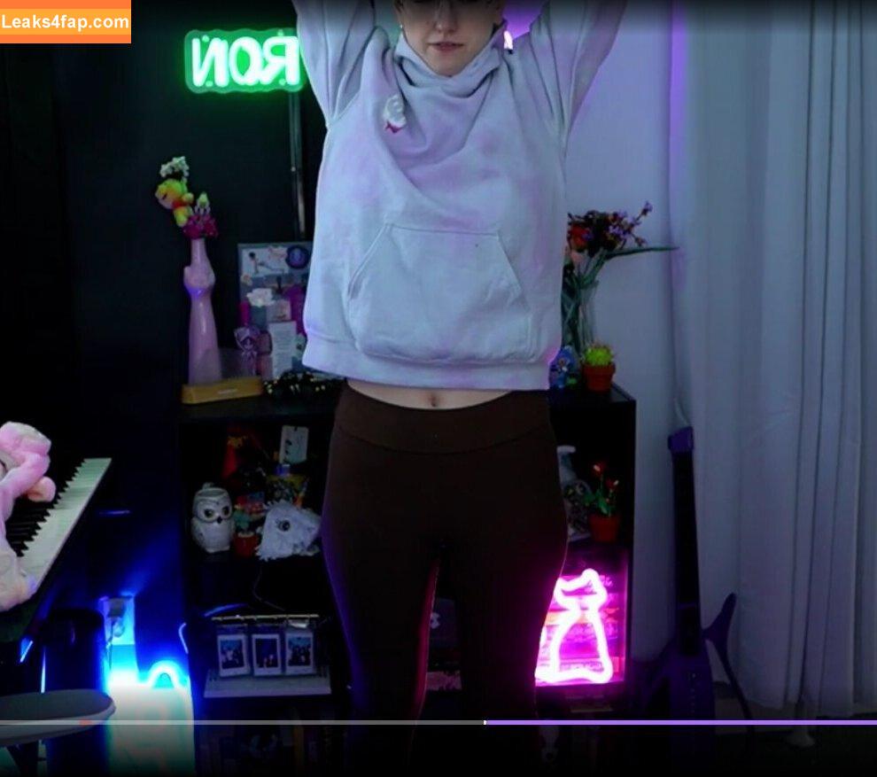 Rayactions / rayactions_ leaked photo photo #0116