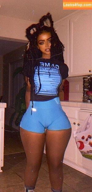 Raychiel photo #0048