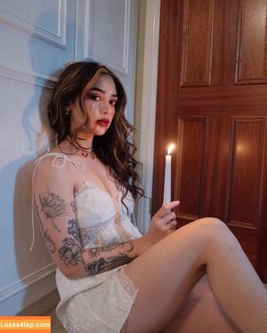 React GirlsYT photo #0257