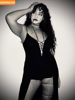 React GirlsYT photo #0260