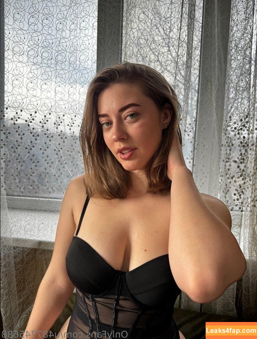 realannamaria / reyannamaria / u459044522 leaked photo photo #0005