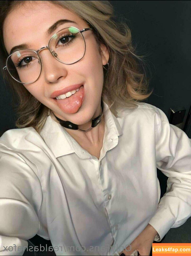 realdashafox / Dasha_fox / darealfox_ leaked photo photo #0091