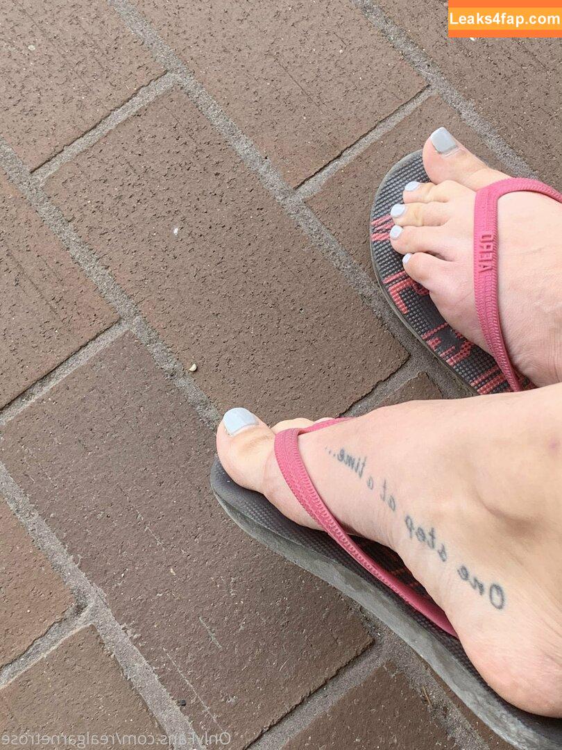 realgarnetrose / garnets.and.roses leaked photo photo #0005