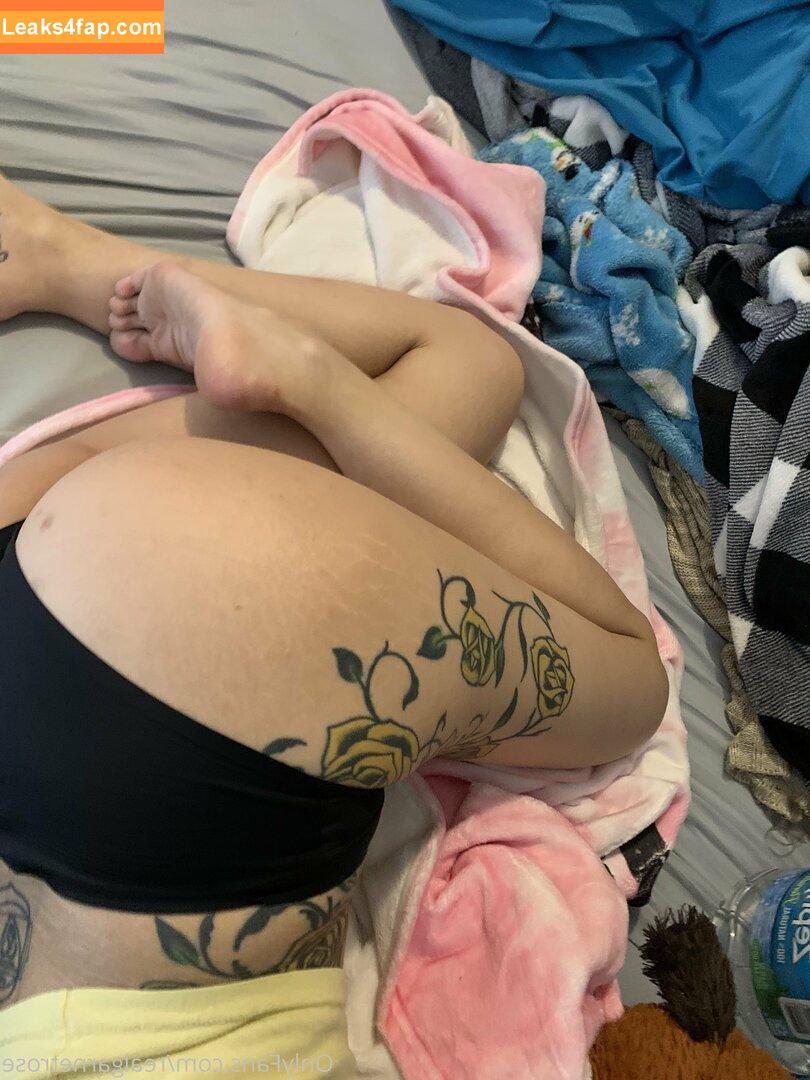 realgarnetrose / garnets.and.roses leaked photo photo #0031