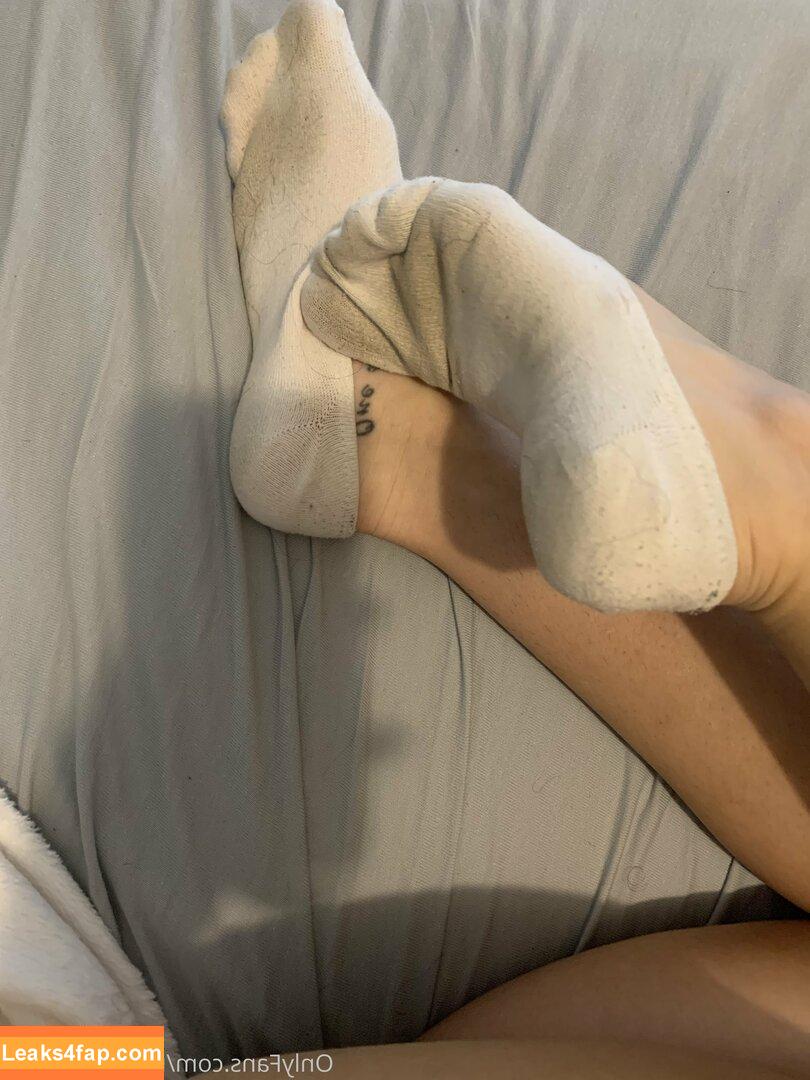 realgarnetrose / garnets.and.roses leaked photo photo #0036