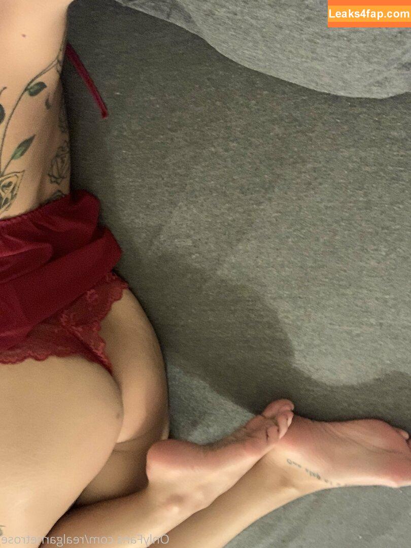 realgarnetrose / garnets.and.roses leaked photo photo #0321