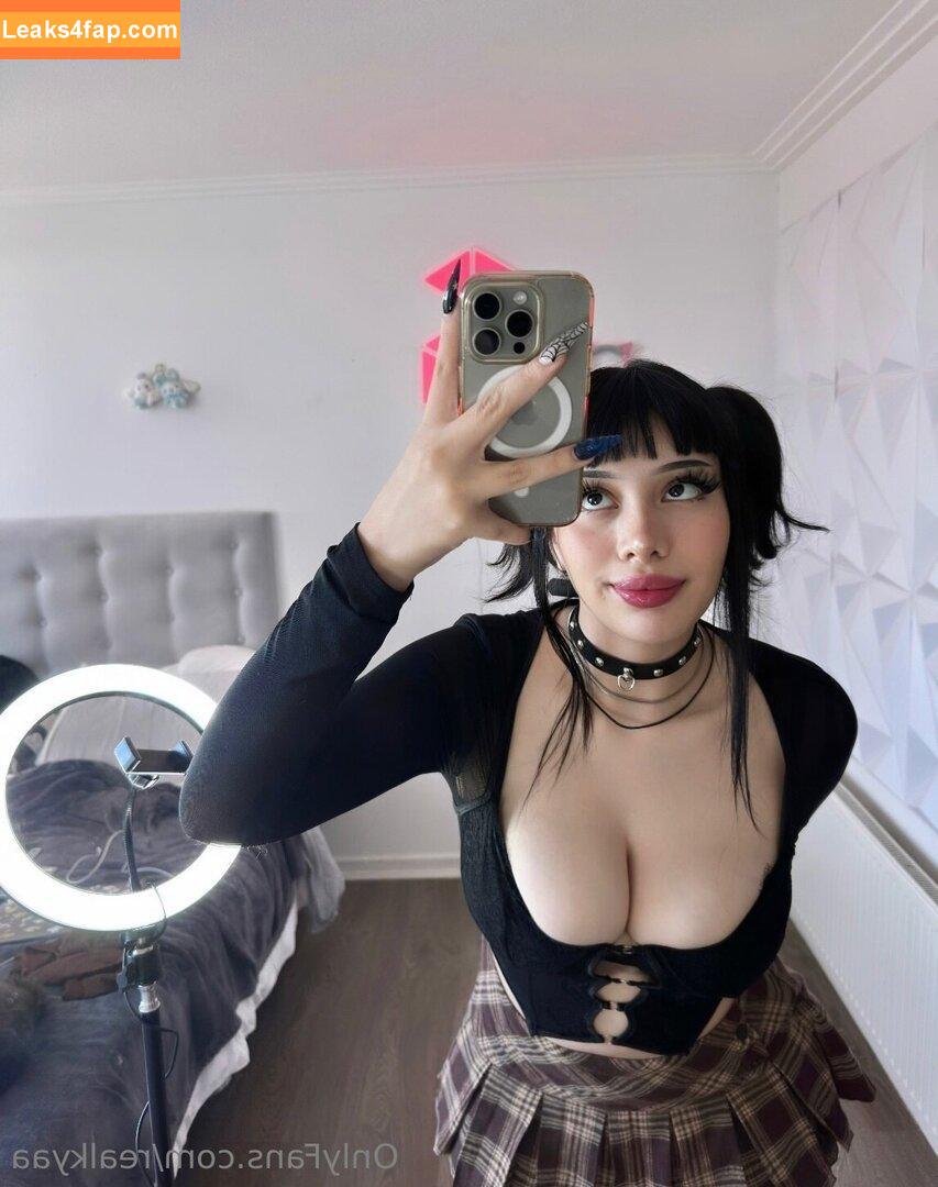 realkyaa /  leaked photo photo #0003