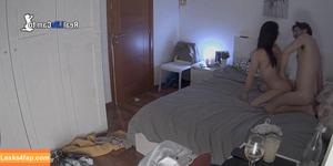 Reallifecam photo #0318