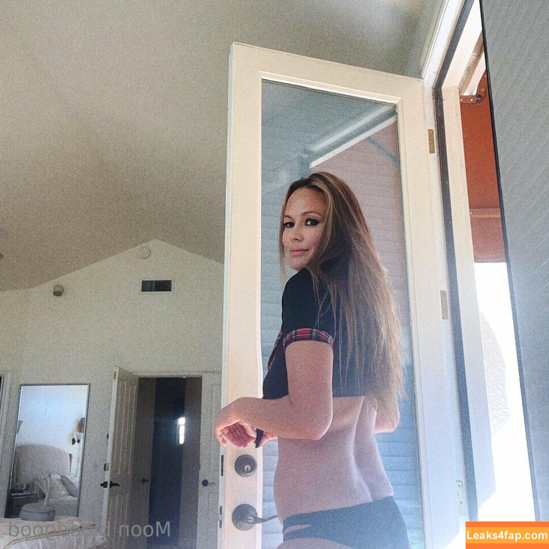 realmoonbloodgood /  leaked photo photo #0075