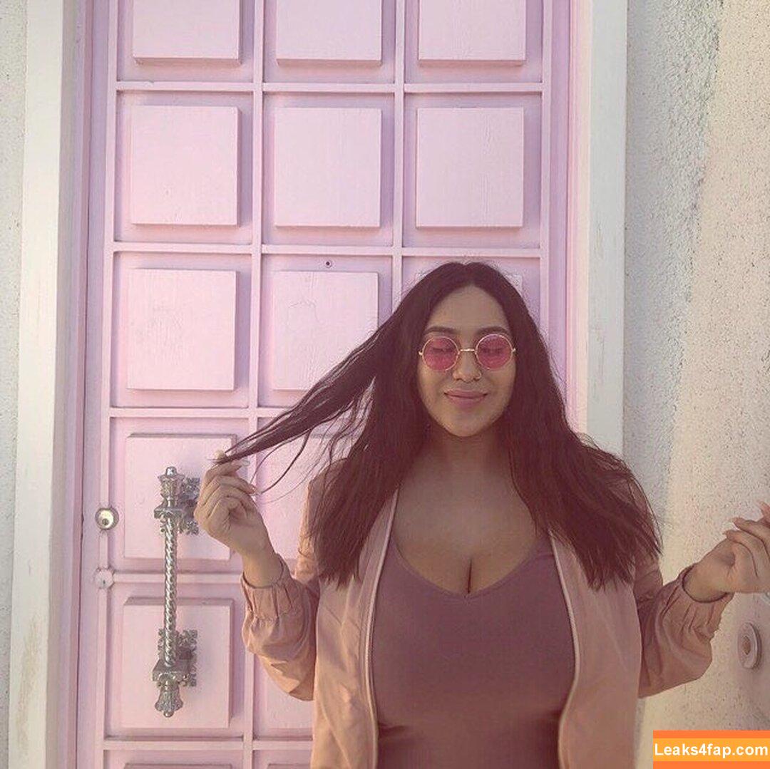 realroses / roserayy leaked photo photo #0004