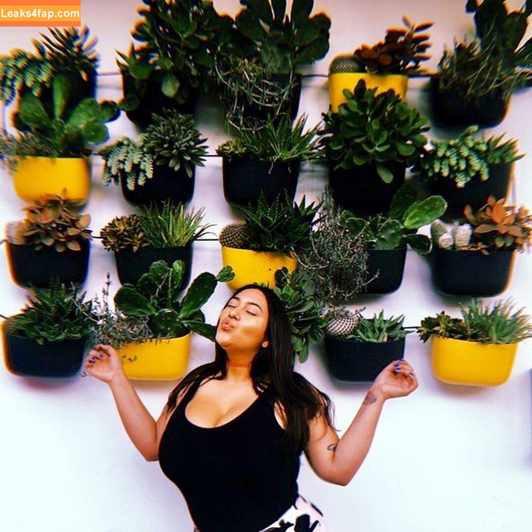 realroses / roserayy leaked photo photo #0031