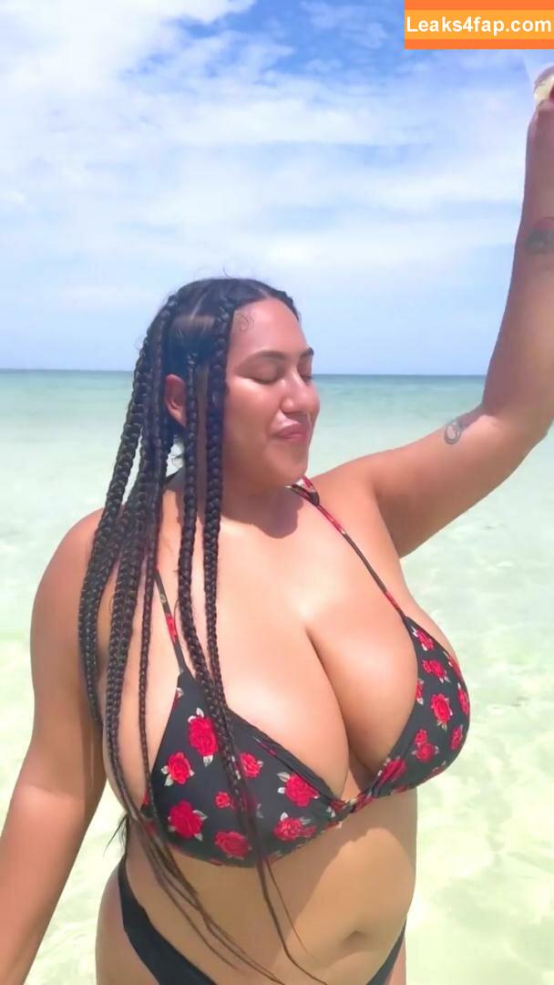 realroses / roserayy leaked photo photo #0126
