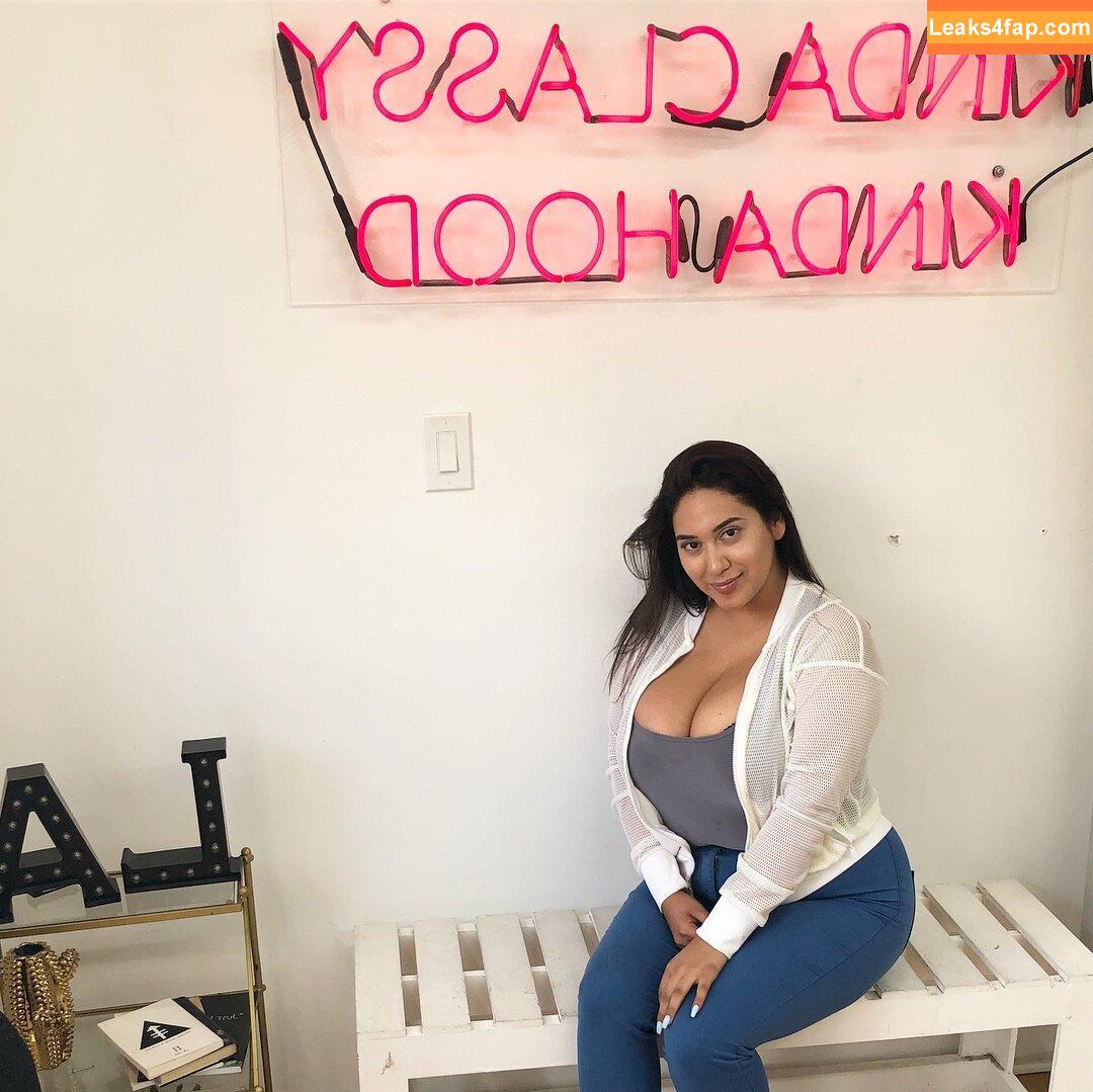 realroses / roserayy leaked photo photo #0141