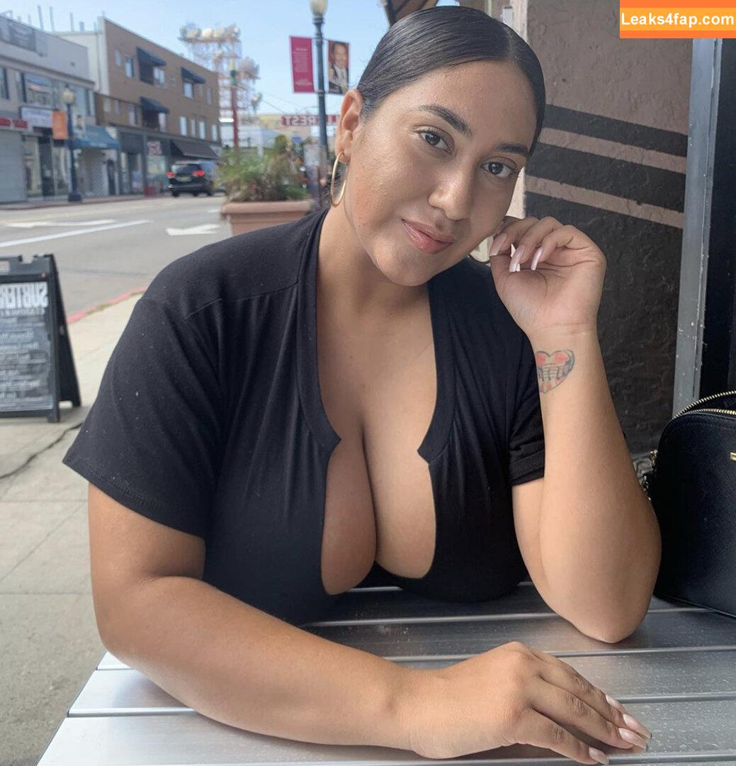 realroses / roserayy leaked photo photo #0149