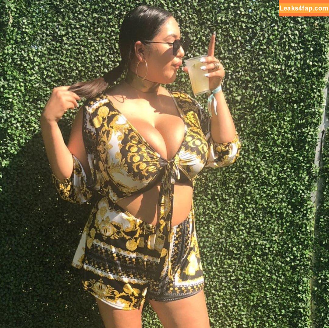 realroses / roserayy leaked photo photo #0157