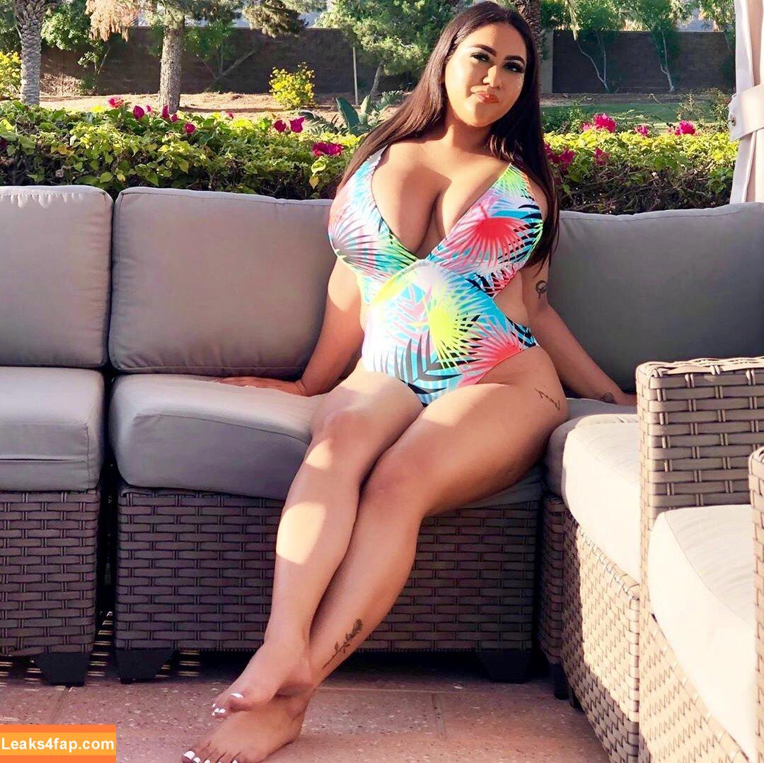 realroses / roserayy leaked photo photo #0170