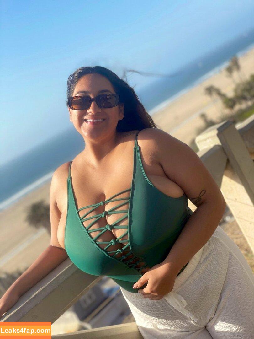 realroses / roserayy leaked photo photo #0183