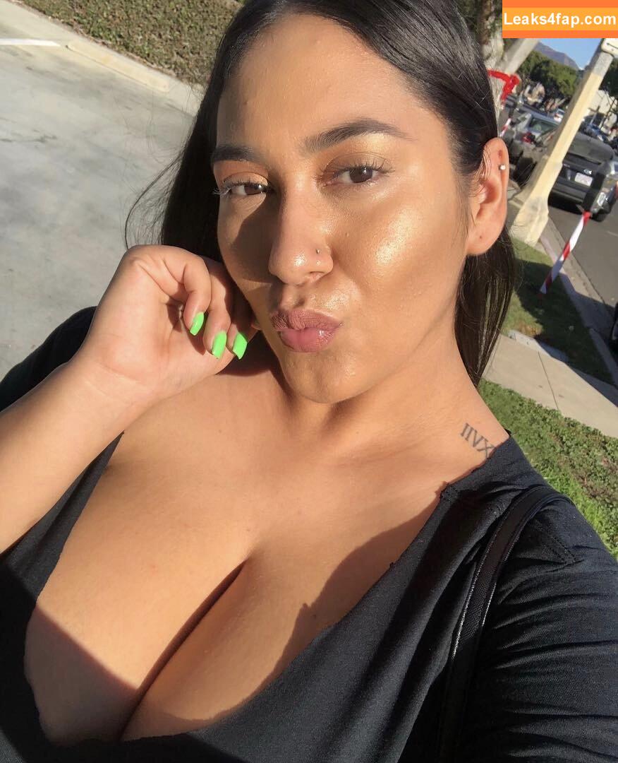 realroses / roserayy leaked photo photo #0212