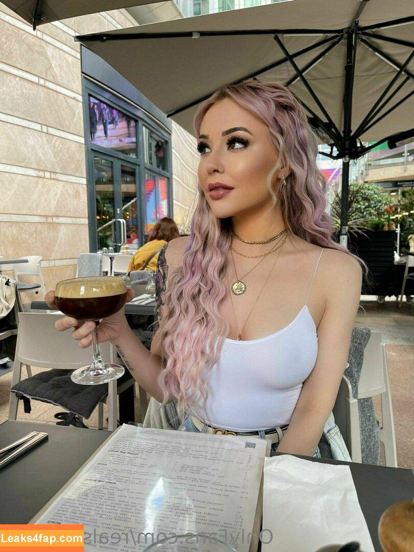 realsindyday / realsindyy слитое фото фото #0214