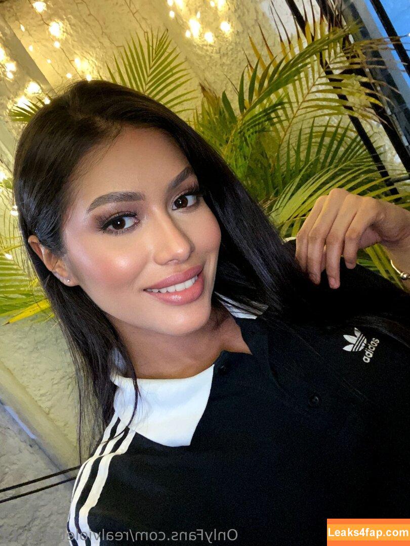 realvioletaacosta / realvioleta_acosta leaked photo photo #0036