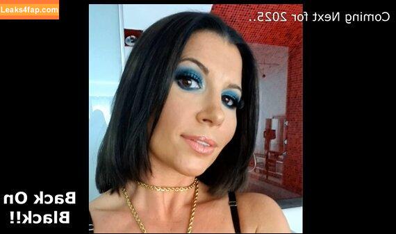 Rebeca Linares / Rebecca Linares / XRebecalinares / realrebecalinares leaked photo photo #0218