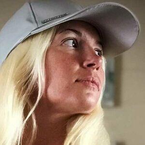 Rebeca Linares фото #0008