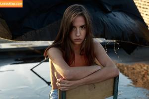 Rebecca Bagnol photo #0643