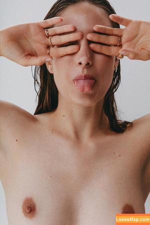 Rebecca Bagnol photo #1595