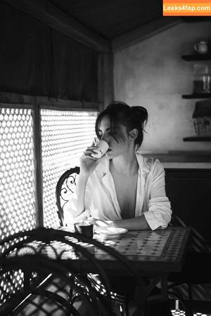Rebecca Bagnol photo #1627