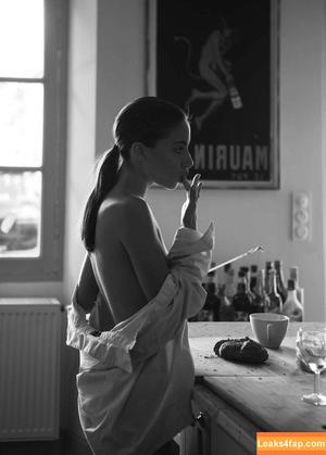 Rebecca Bagnol photo #1697