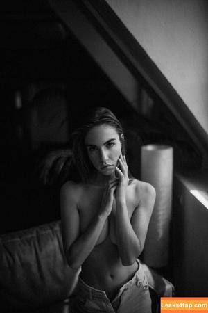 Rebecca Bagnol фото #2077