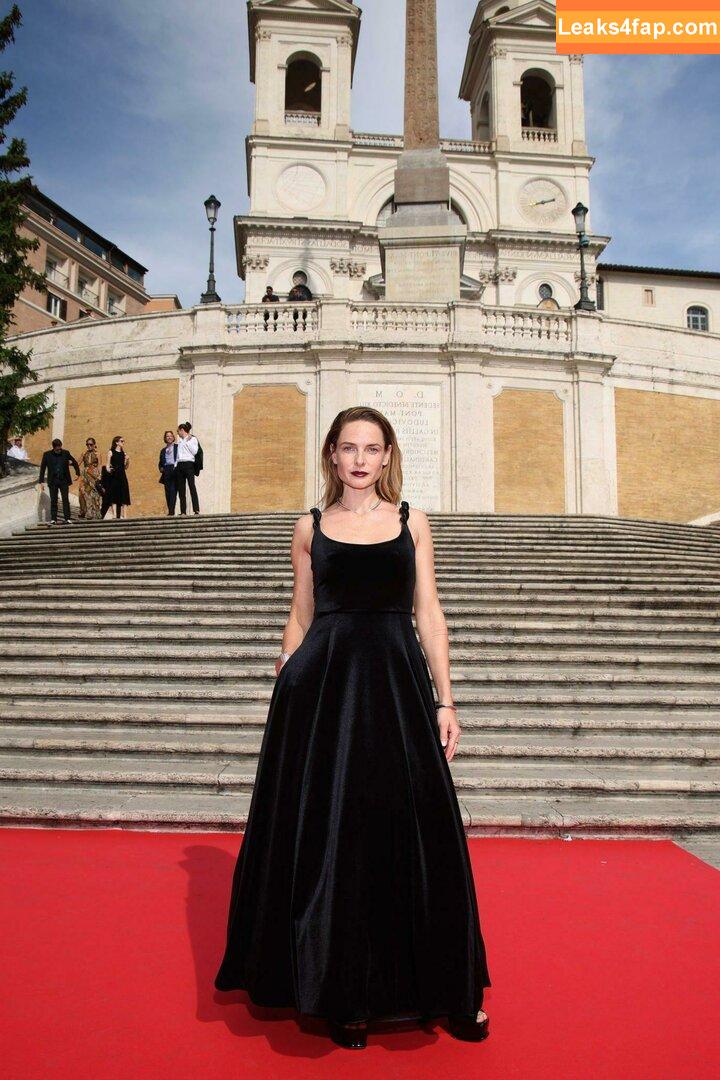 Rebecca Ferguson / officialrebeccaferguson слитое фото фото #0064