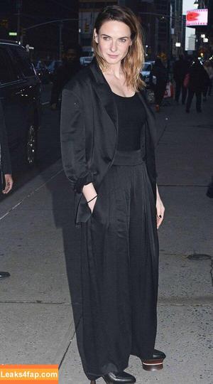 Rebecca Ferguson photo #0197