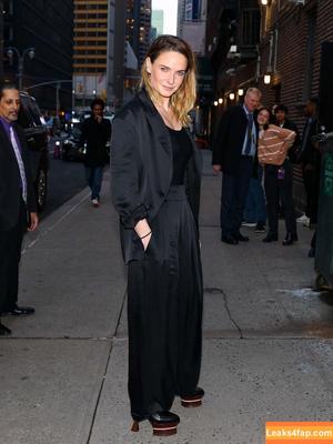Rebecca Ferguson photo #0200