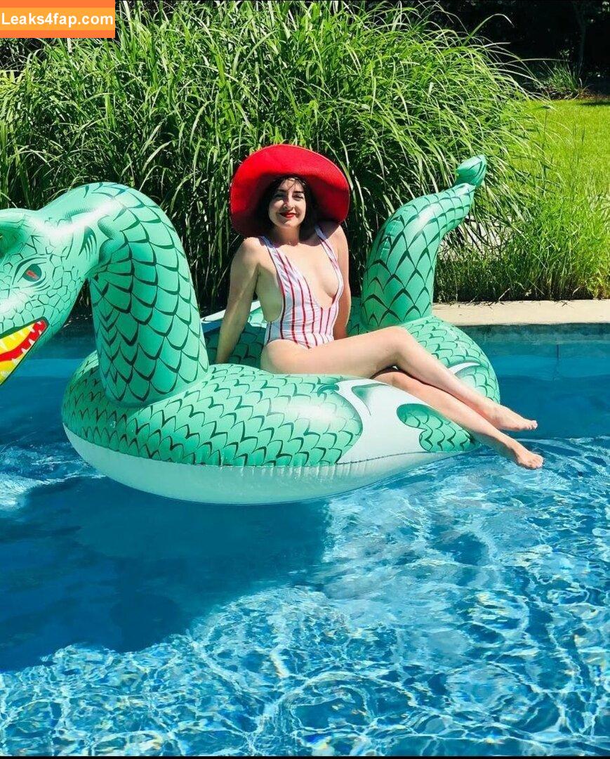 Rebecca Ford / rebbford leaked photo photo #0053
