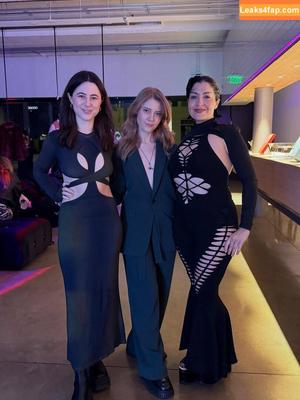 Rebecca Ford photo #0246