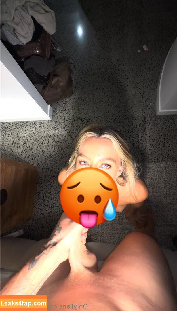Rebecca McLeod / heralteregoo / rebeccamcleod / rebeccamcleod__ leaked photo photo #0086