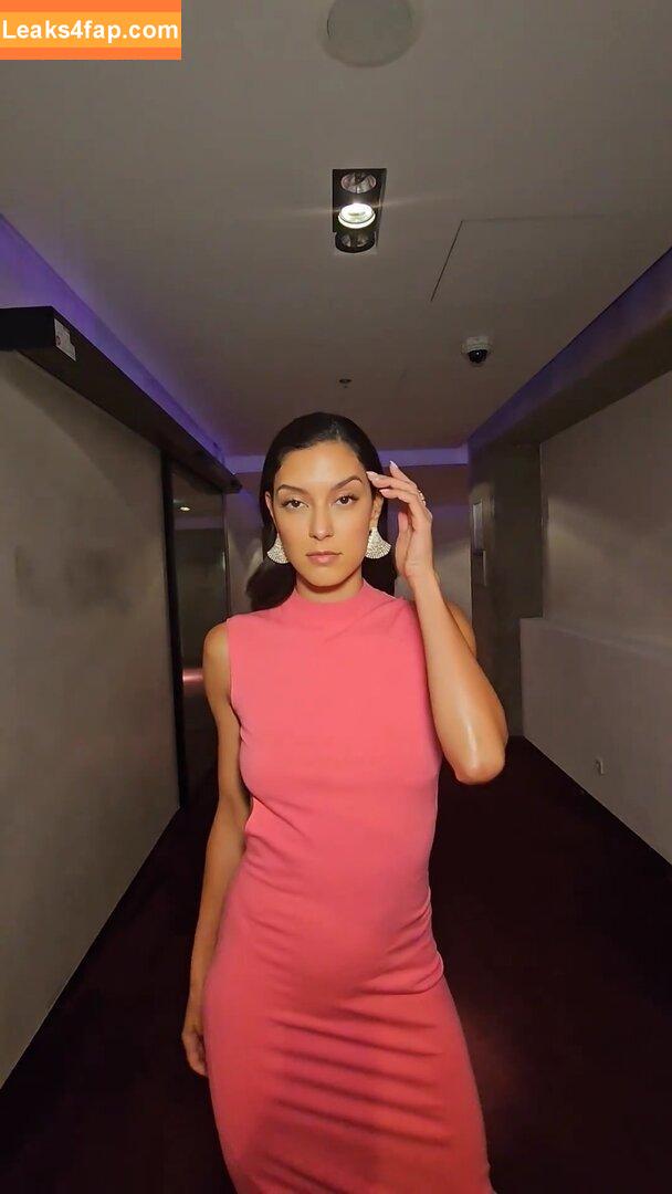 Rebecca Mir / sarahtoninx9_ leaked photo photo #0110