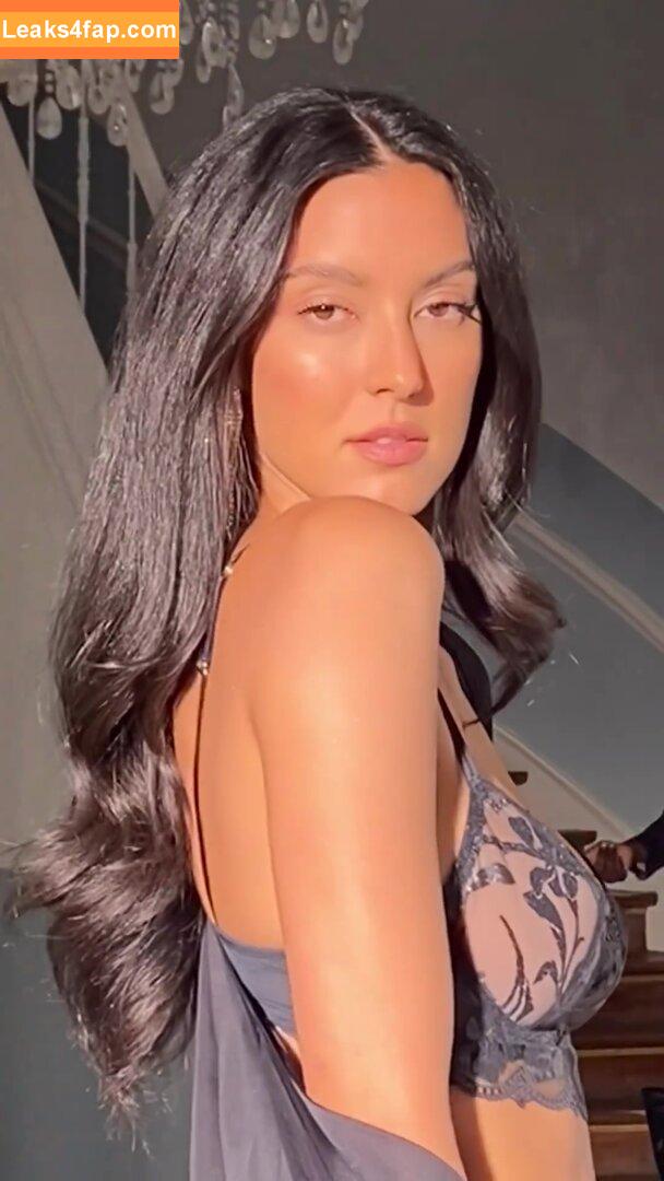 Rebecca Mir / sarahtoninx9_ слитое фото фото #0124