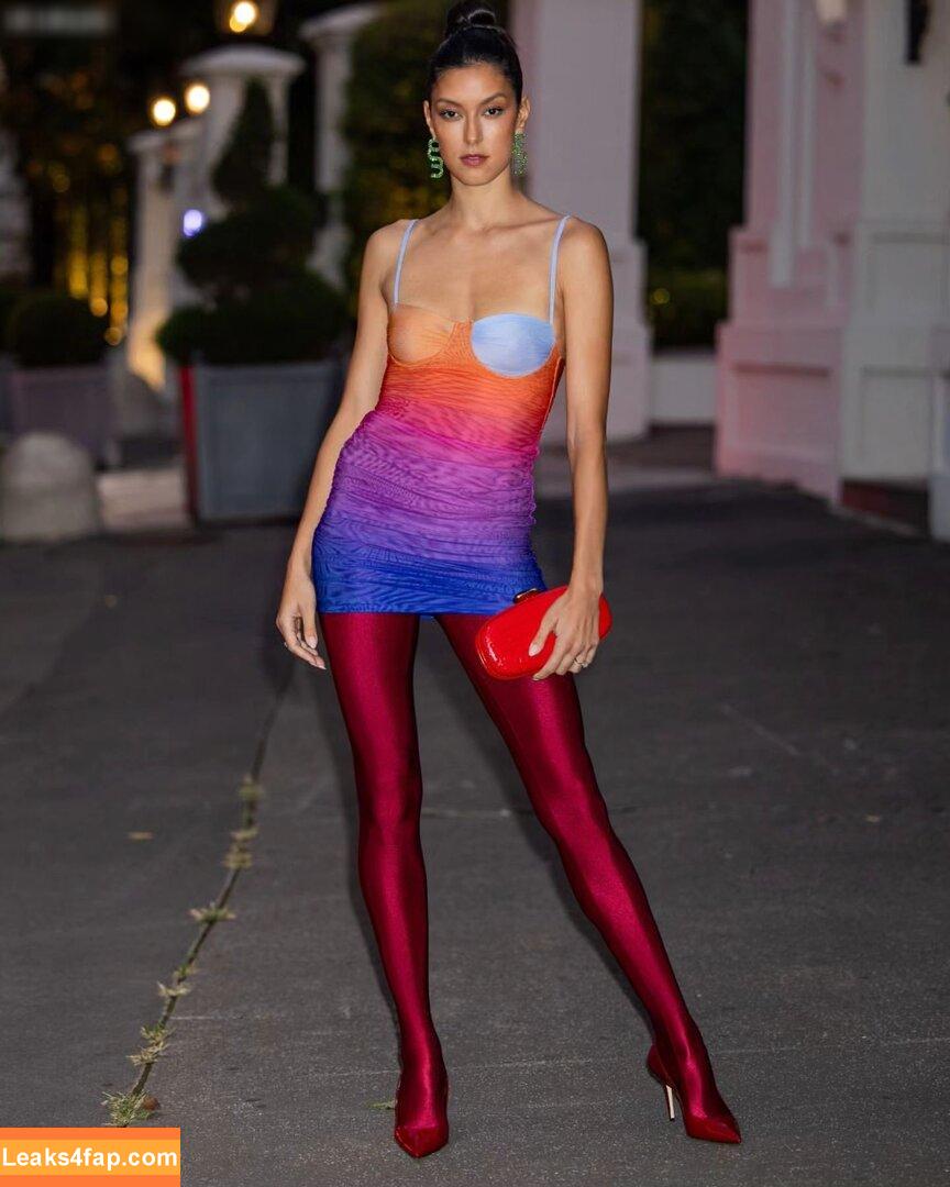 Rebecca Mir / sarahtoninx9_ leaked photo photo #0159