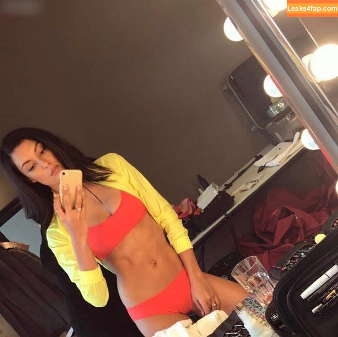 Rebecca Mir / sarahtoninx9_ leaked photo photo #0180