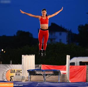 Rebecca Mir photo #0067