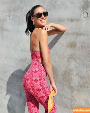 Rebecca Mir photo #0107