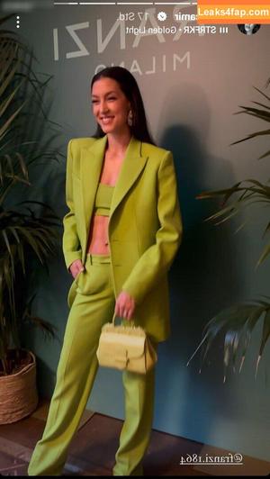 Rebecca Mir photo #0163