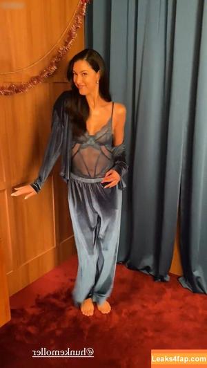 Rebecca Mir photo #0199