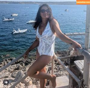 Rebecca Sarker photo #0045