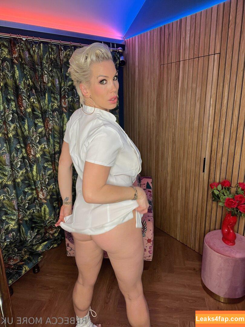 rebeccamoreuk / queen0ftheeast leaked photo photo #0844