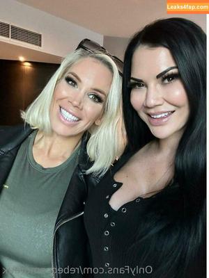 rebeccamoreuk photo #0102