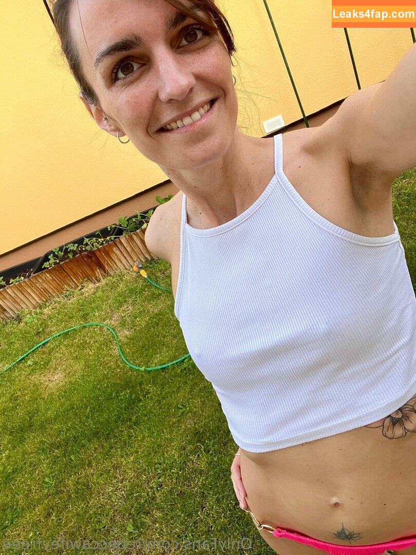 rebeccawifeyfreee / rebeccafew leaked photo photo #0165